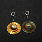 Porte-clés une pièce en forme de chapeau de paille, pendentif en métal pour Fans, adapté aux jeux de rôle, accessoires bijoux GEAR GLOW